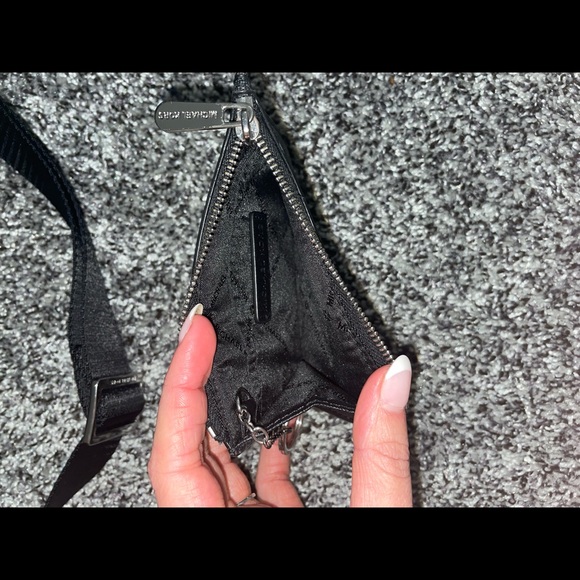 michael kors purse & wallet - Picture 8 of 8